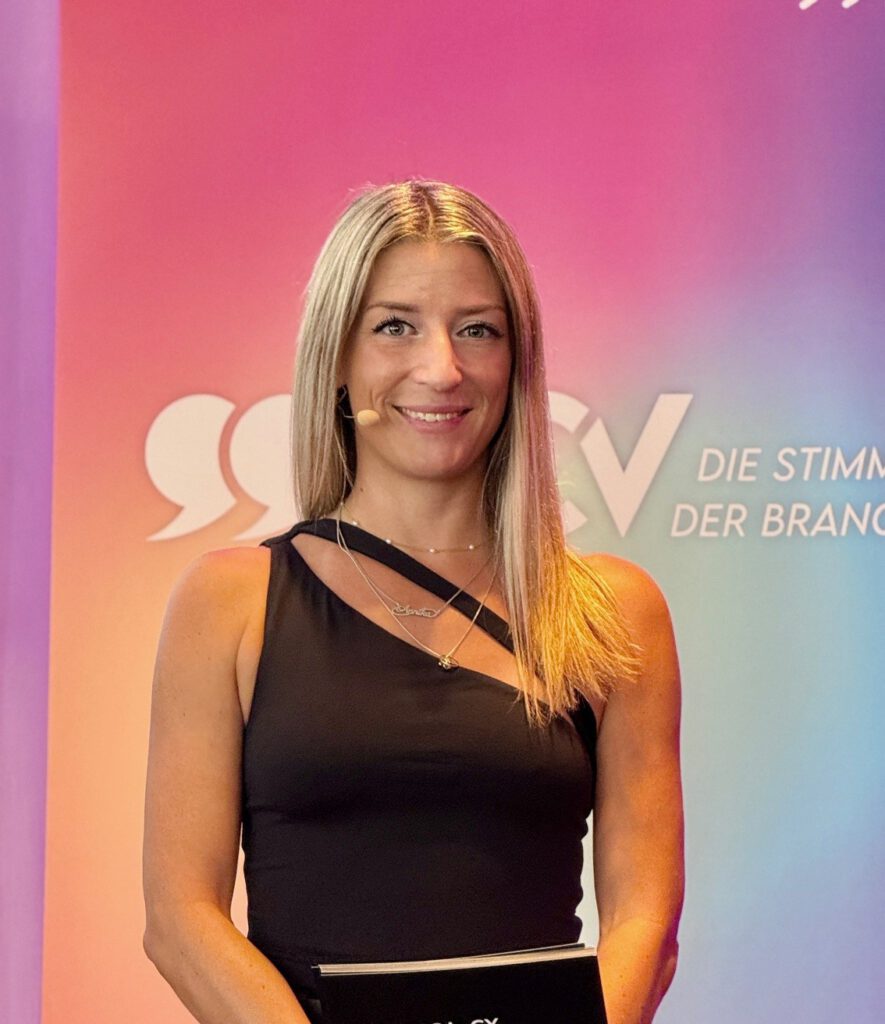 Anika Tannebaum und Annika Schmidt – CX on the Rocks by Double A Unmuted – Podcast über Customer Experience, Leadership, Business und Lifestyle